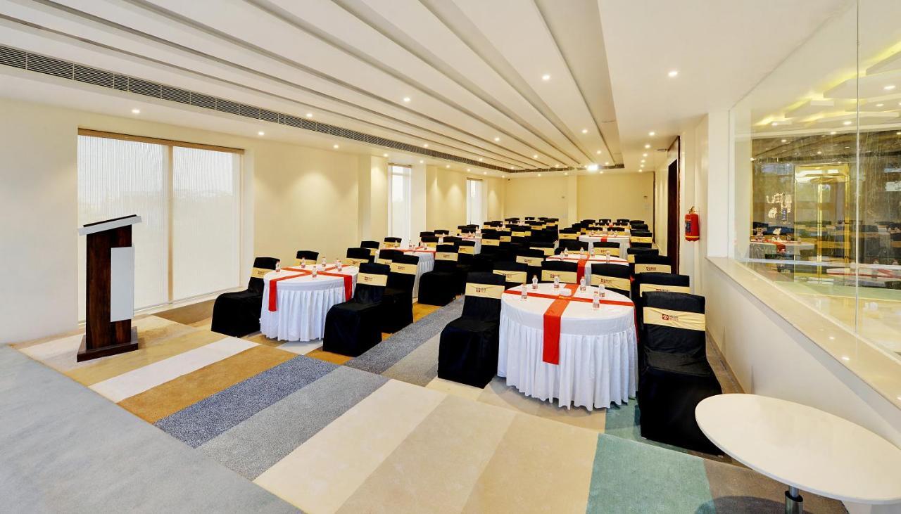 Mastiff Select Gulbarga Hotel Kalaburagi Exterior photo