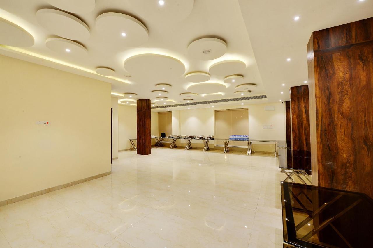 Mastiff Select Gulbarga Hotel Kalaburagi Exterior photo
