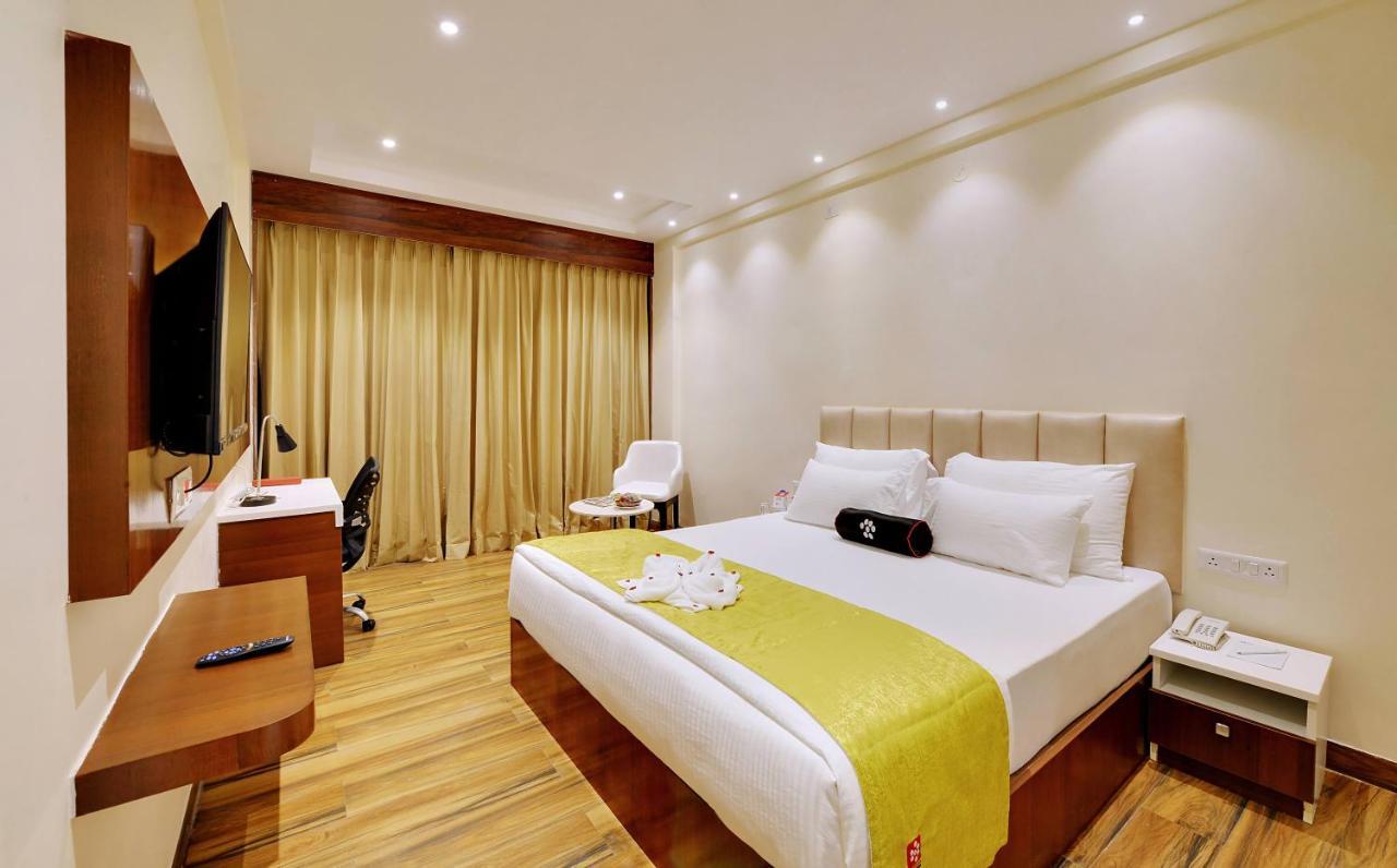 Mastiff Select Gulbarga Hotel Kalaburagi Exterior photo